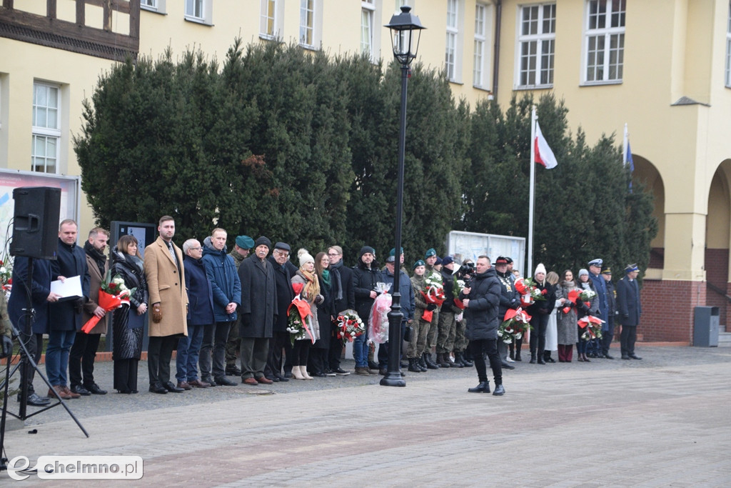 Uroczystość patriotyczna przy Grobie Nieznanego Żołnierza