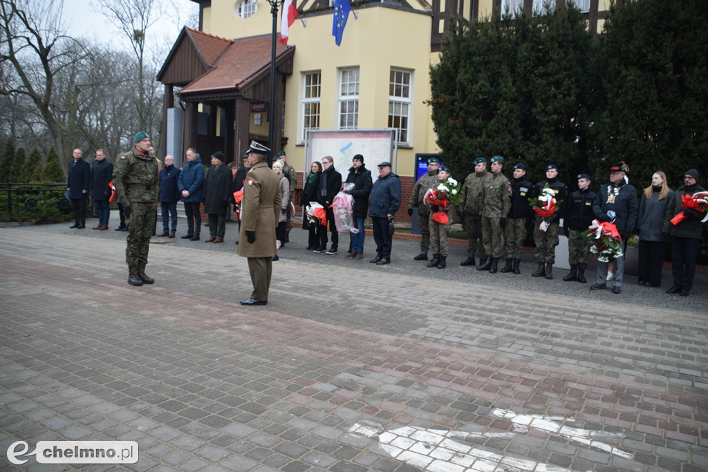 Uroczystość patriotyczna przy Grobie Nieznanego Żołnierza