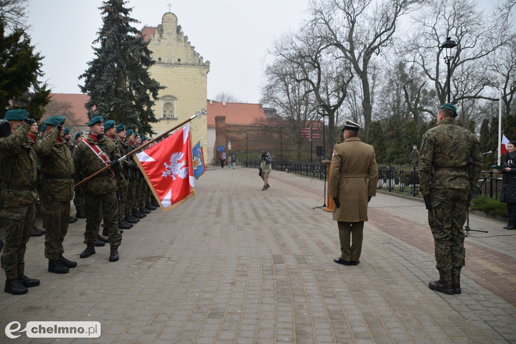 Uroczystość patriotyczna przy Grobie Nieznanego Żołnierza
