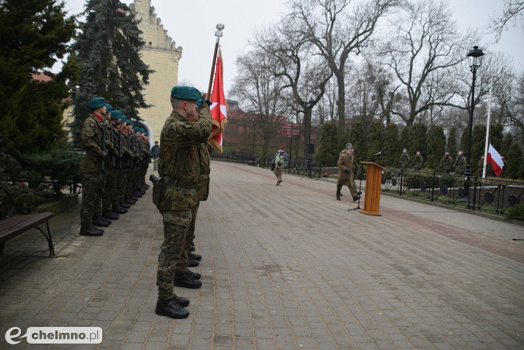 Uroczystość patriotyczna przy Grobie Nieznanego Żołnierza