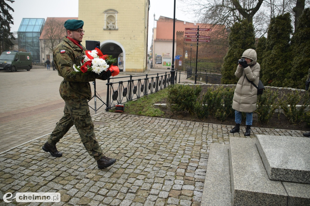 Uroczystość patriotyczna przy Grobie Nieznanego Żołnierza