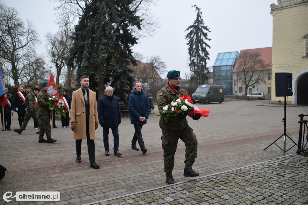 Uroczystość patriotyczna przy Grobie Nieznanego Żołnierza