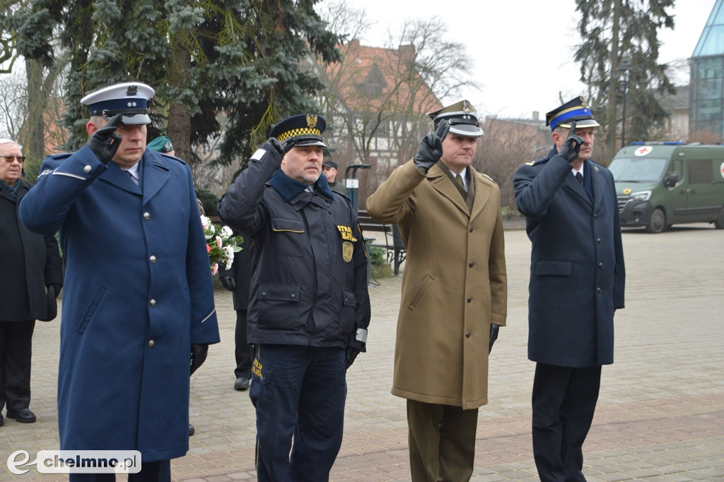 Uroczystość patriotyczna przy Grobie Nieznanego Żołnierza