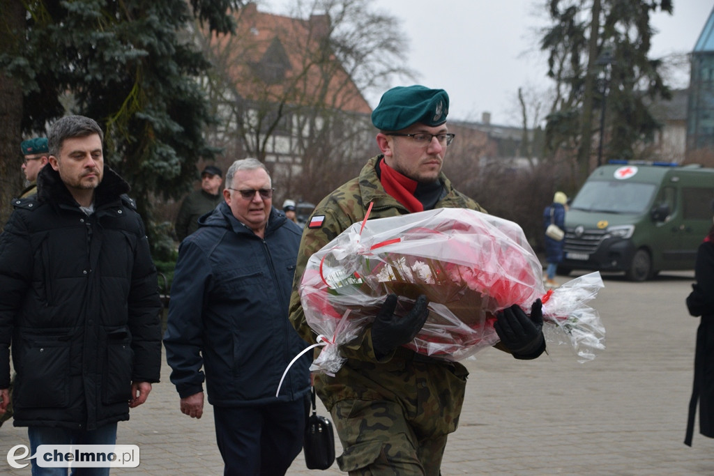 Uroczystość patriotyczna przy Grobie Nieznanego Żołnierza