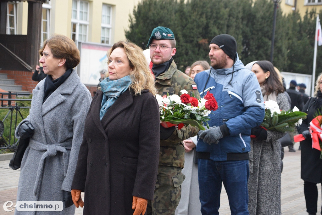 Uroczystość patriotyczna przy Grobie Nieznanego Żołnierza