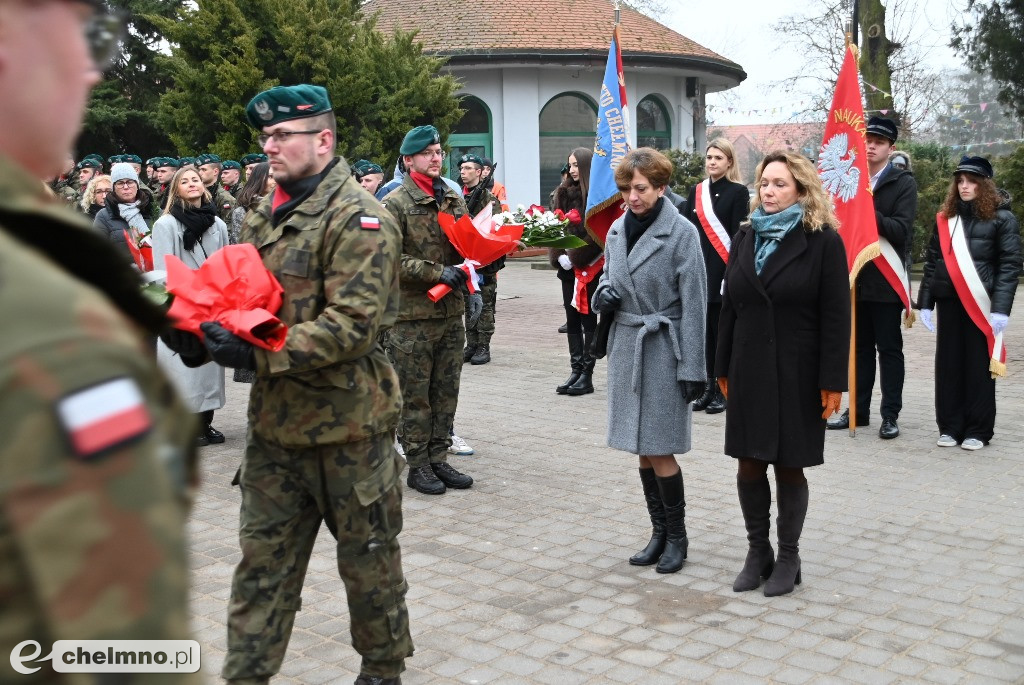 Uroczystość patriotyczna przy Grobie Nieznanego Żołnierza