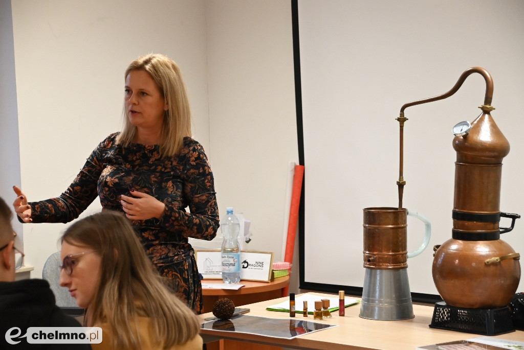 Perfumy mają wibracje – fotorelacja z wyjątkowych warsztatów Walentynkowych