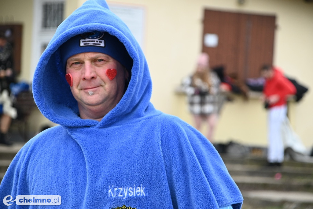 Oni pokazali, że są zakochani... w morsowaniu