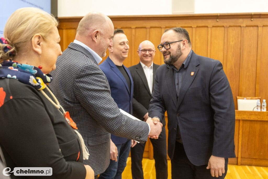 Nowe umowy FEdKP: edukacja, infrastruktura, przestrzeń publiczna