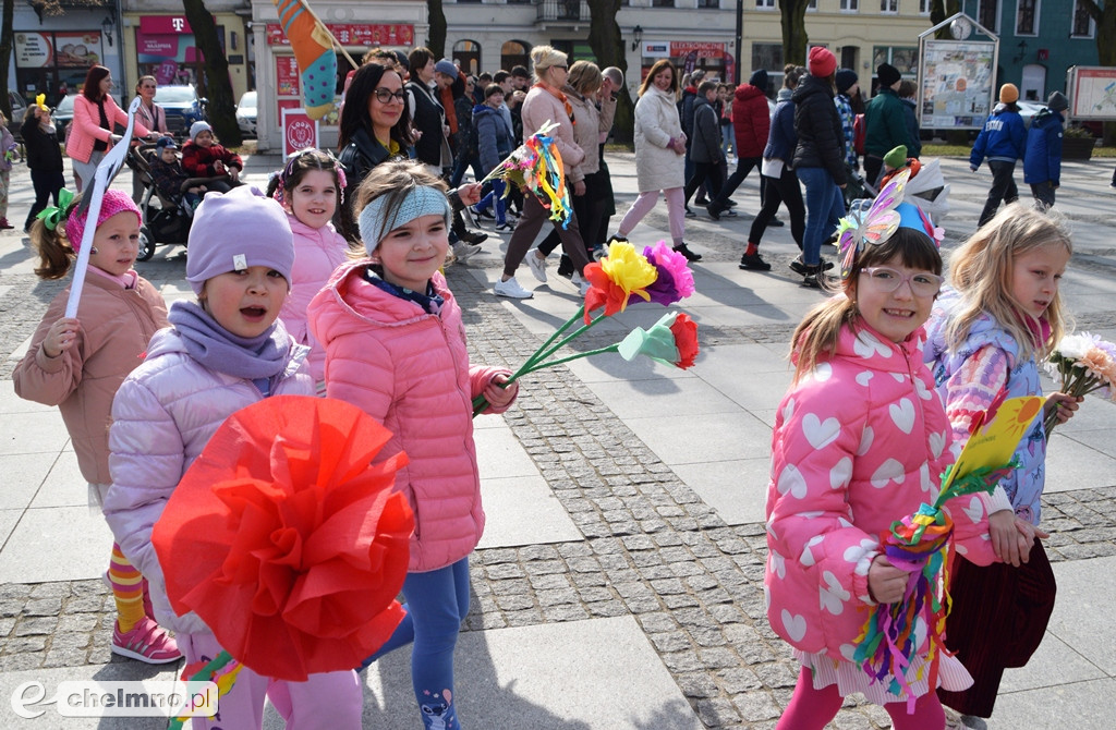 Happening z okazji Światowego Dnia Zespołu Downa i powitania WIOSNY