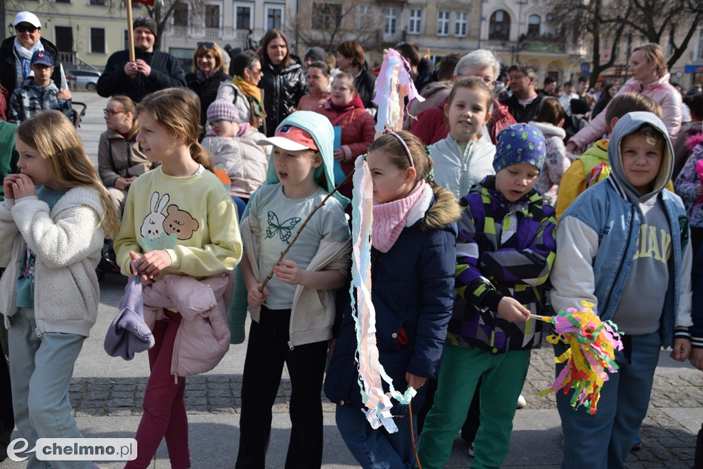 Happening z okazji Światowego Dnia Zespołu Downa i powitania WIOSNY