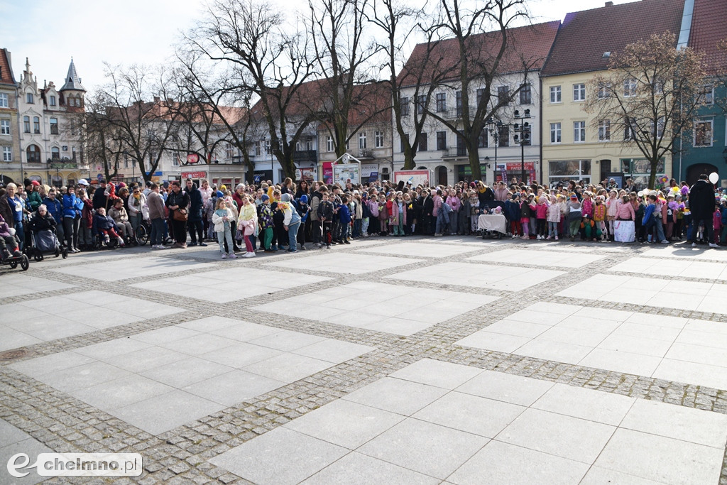 Happening z okazji Światowego Dnia Zespołu Downa i powitania WIOSNY