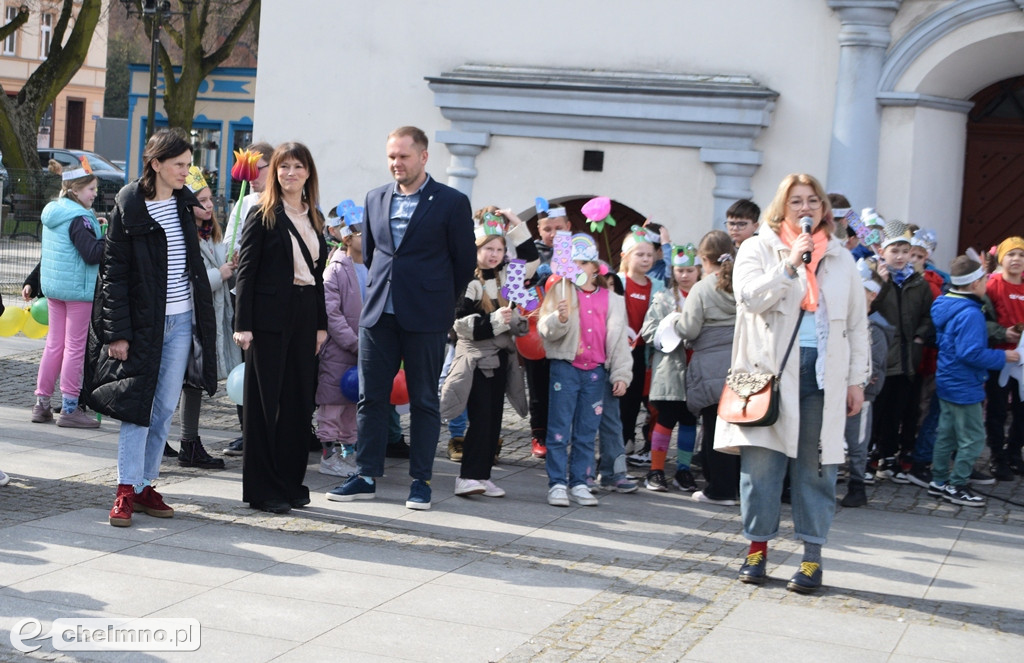 Happening z okazji Światowego Dnia Zespołu Downa i powitania WIOSNY