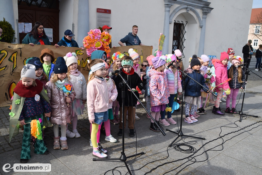 Happening z okazji Światowego Dnia Zespołu Downa i powitania WIOSNY