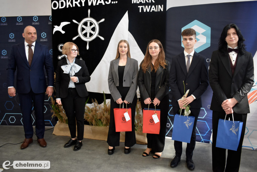 Pożegnanie absolwentów ZS CKZ w Grubnie