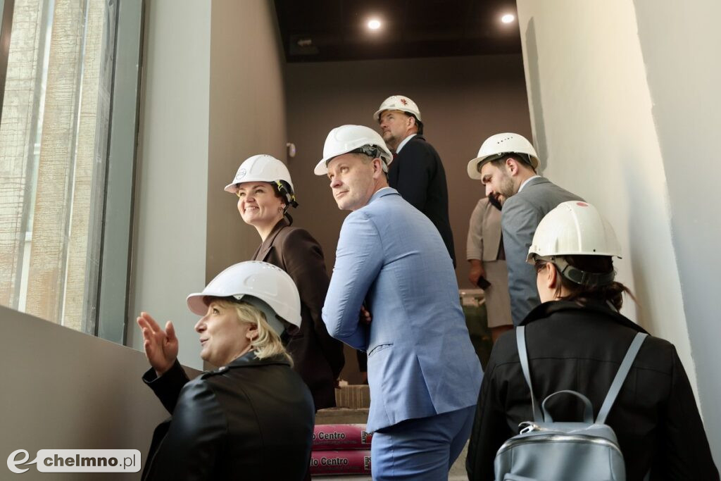 Wiceminister kultury z wizytą w Operze Nova