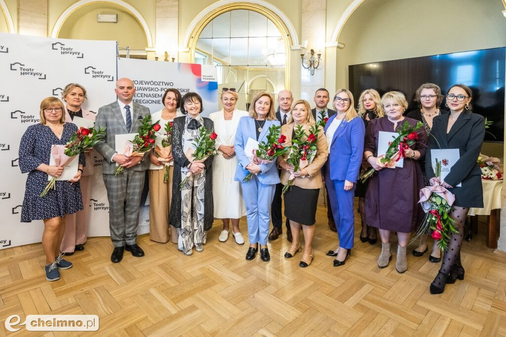 Kto czyta, żyje podwójnie! Bibliotekarze z nagrodami Marszałka
