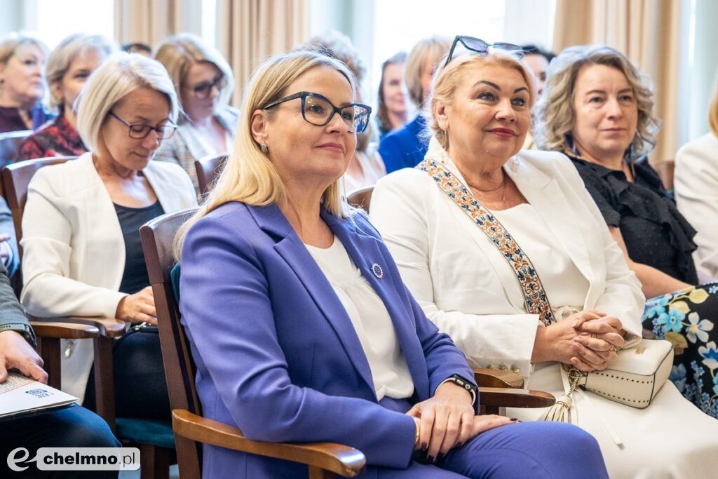 Kto czyta, żyje podwójnie! Bibliotekarze z nagrodami Marszałka