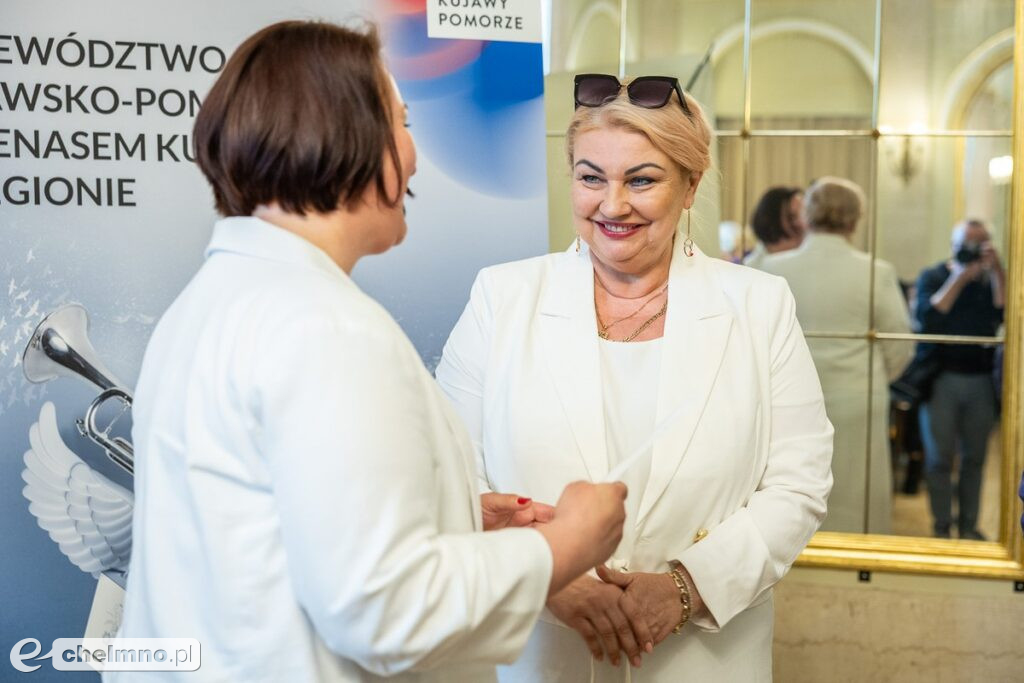 Kto czyta, żyje podwójnie! Bibliotekarze z nagrodami Marszałka