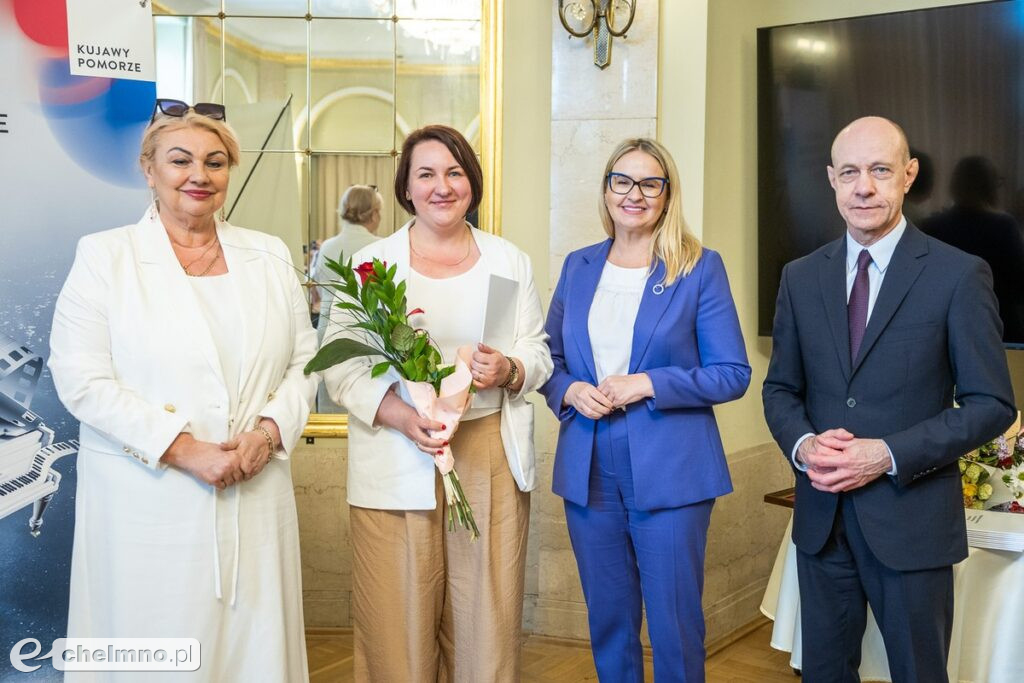 Kto czyta, żyje podwójnie! Bibliotekarze z nagrodami Marszałka