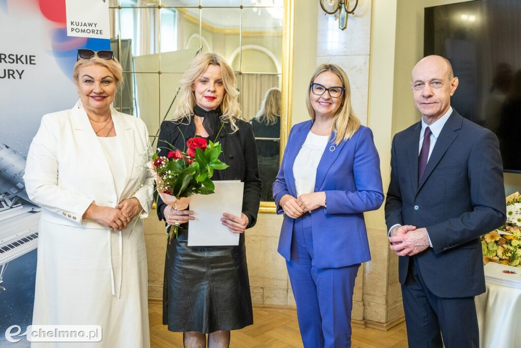 Kto czyta, żyje podwójnie! Bibliotekarze z nagrodami Marszałka