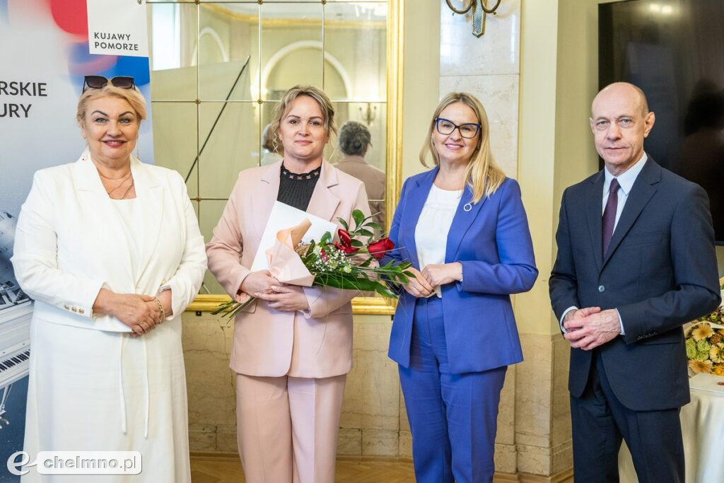 Kto czyta, żyje podwójnie! Bibliotekarze z nagrodami Marszałka
