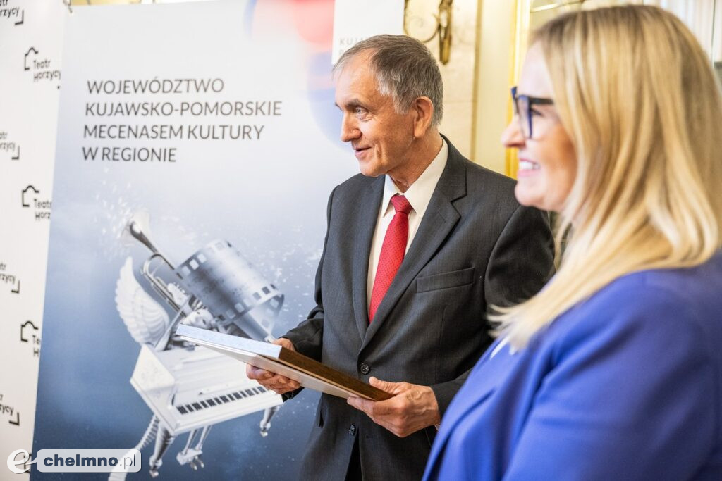 Kto czyta, żyje podwójnie! Bibliotekarze z nagrodami Marszałka