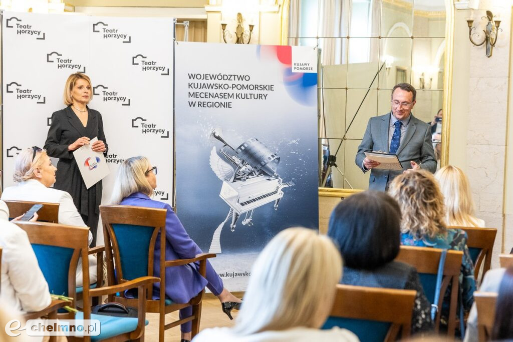 Kto czyta, żyje podwójnie! Bibliotekarze z nagrodami Marszałka