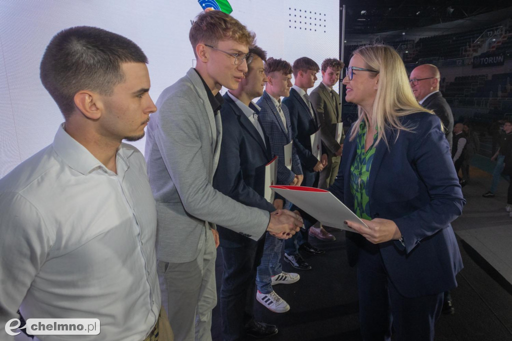Wytrwali, utalentowani, pełni pasji – sportowcy z nagrodami