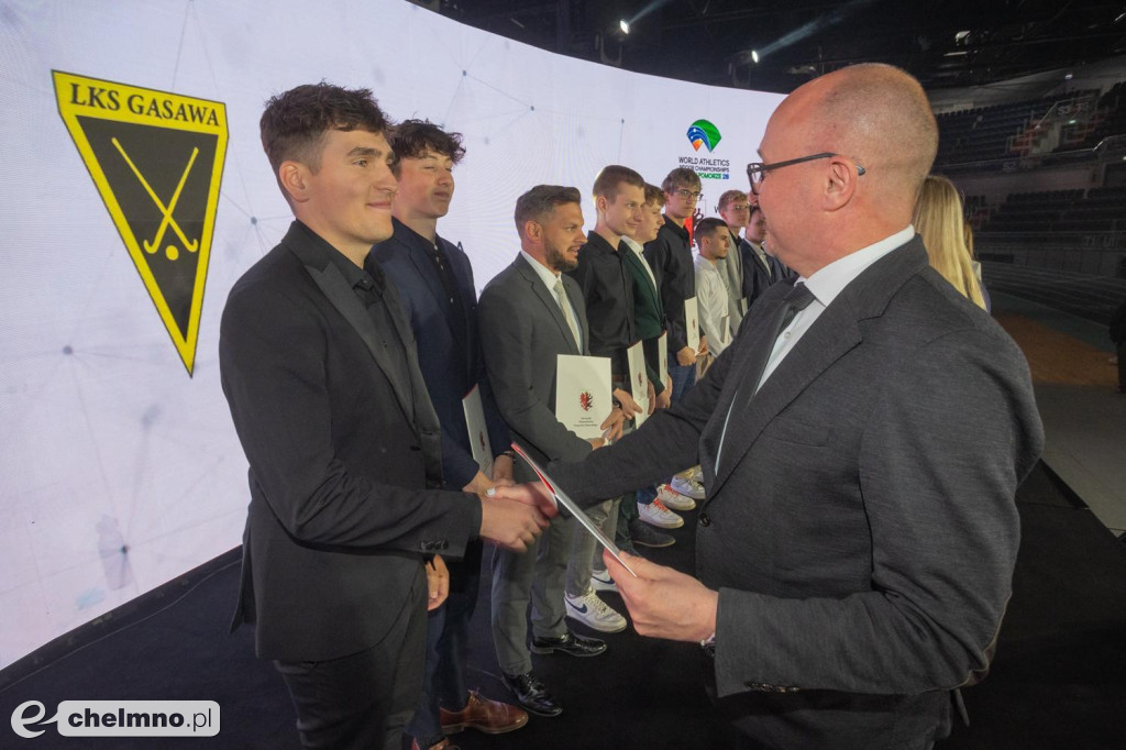 Wytrwali, utalentowani, pełni pasji – sportowcy z nagrodami