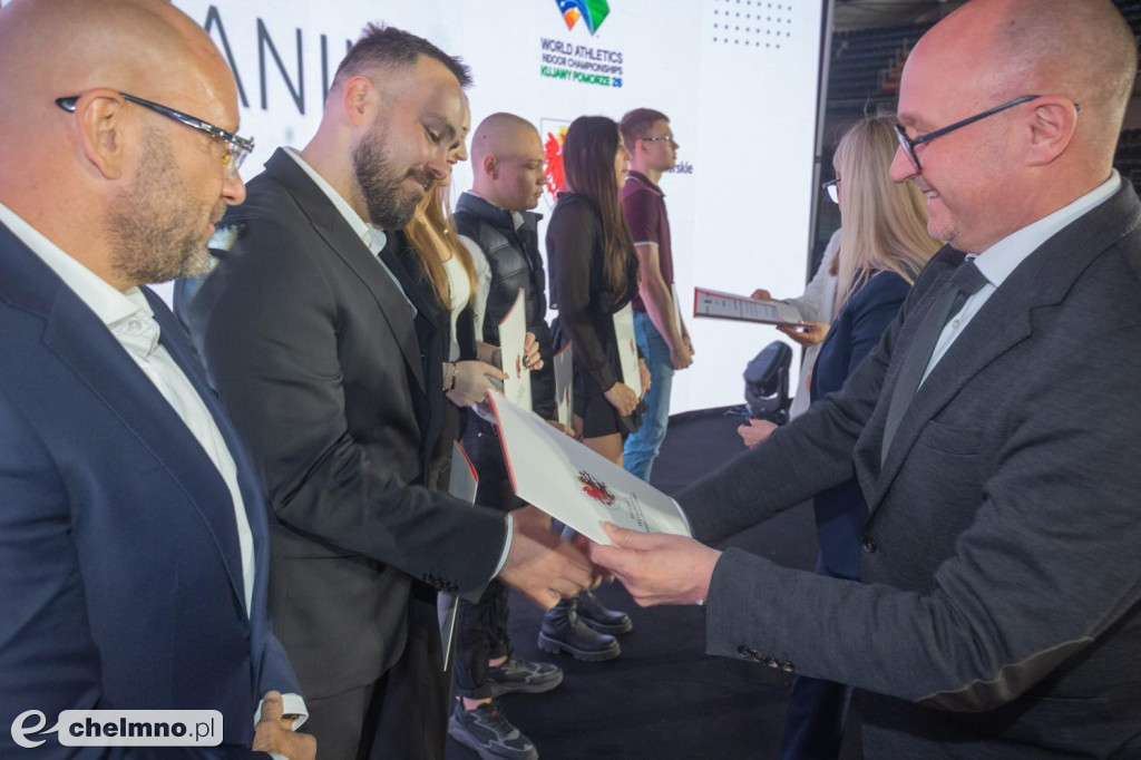 Wytrwali, utalentowani, pełni pasji – sportowcy z nagrodami
