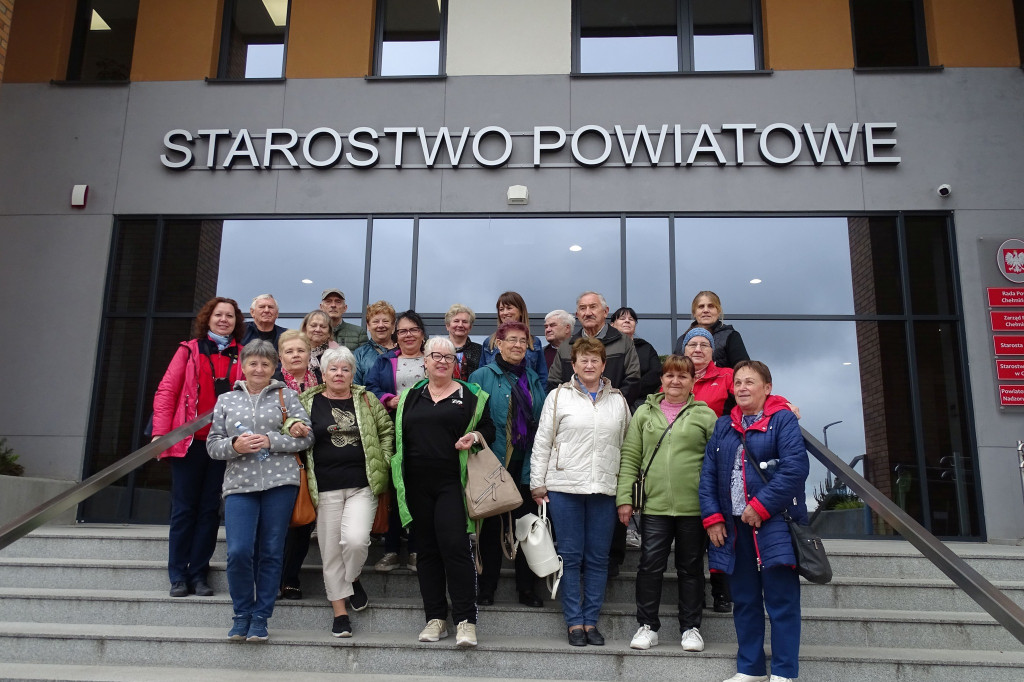 Powiat Chełmiński prowadzi działania włączające seniorów do życia społecznego
