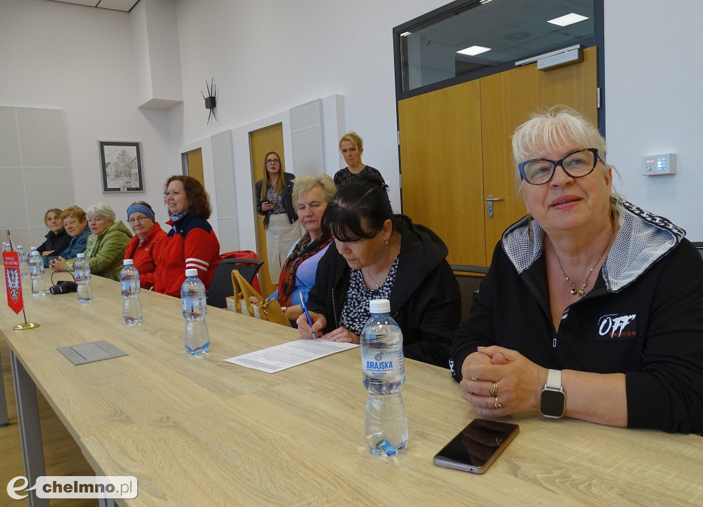 Powiat Chełmiński prowadzi działania włączające seniorów do życia społecznego