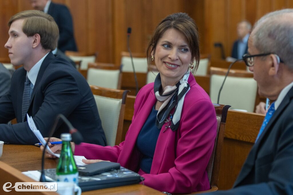 Absolutorium dla zarządu województwa