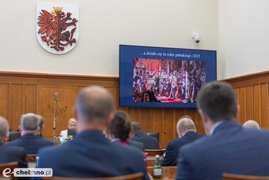 Absolutorium dla zarządu województwa