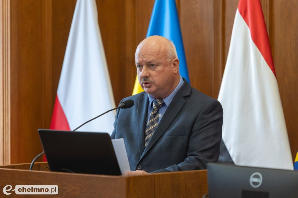 Absolutorium dla zarządu województwa