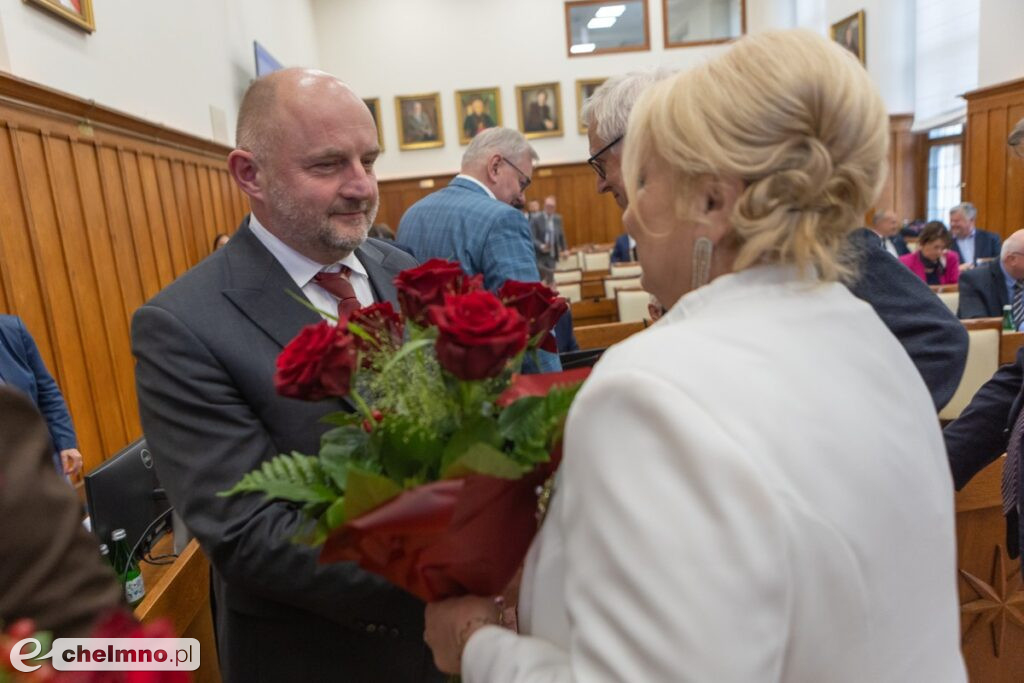 Absolutorium dla zarządu województwa