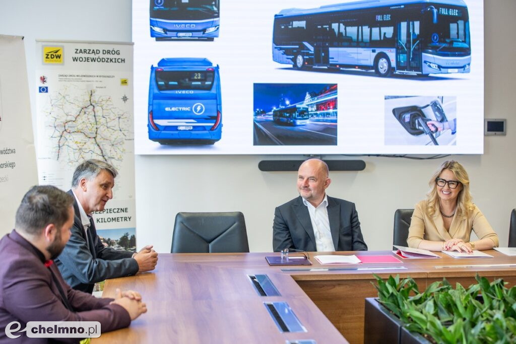 Nowoczesne autobusy pod choinkę