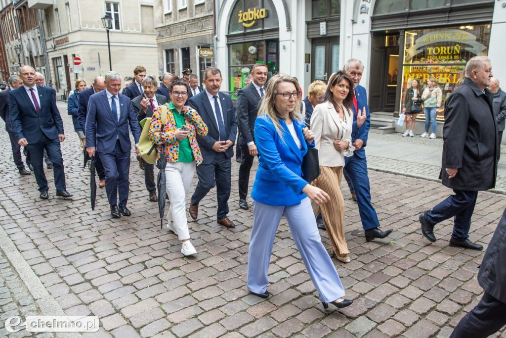 Uroczysta sesja sejmiku z okazji Święta Województwa