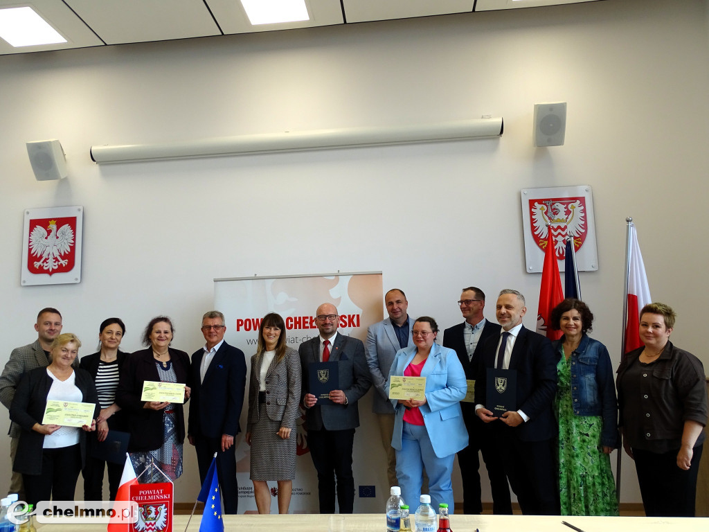 Podpisanie umowy w ramach konkursu „Produkt lokalny Powiatu Chełmińskiego\