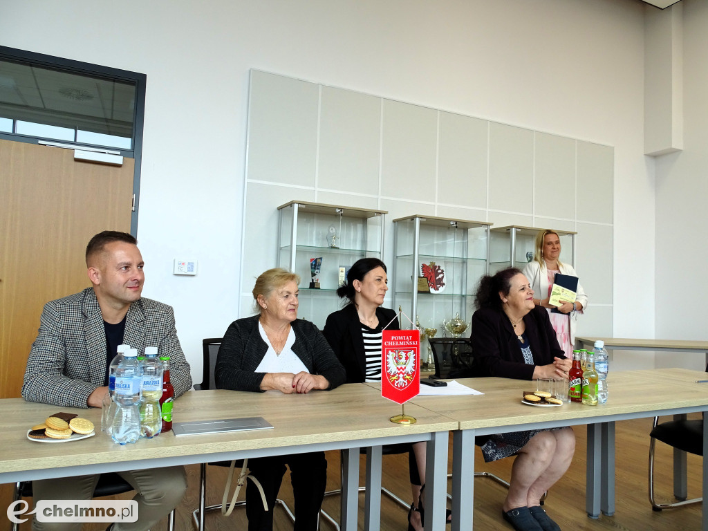 Podpisanie umowy w ramach konkursu „Produkt lokalny Powiatu Chełmińskiego\