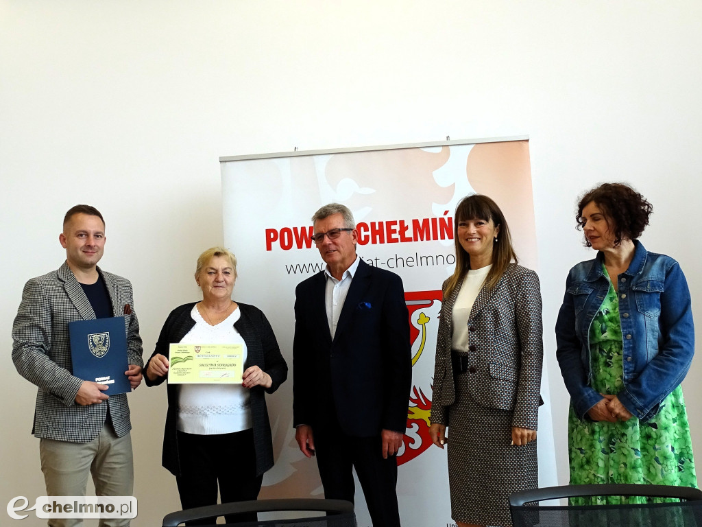 Podpisanie umowy w ramach konkursu „Produkt lokalny Powiatu Chełmińskiego\