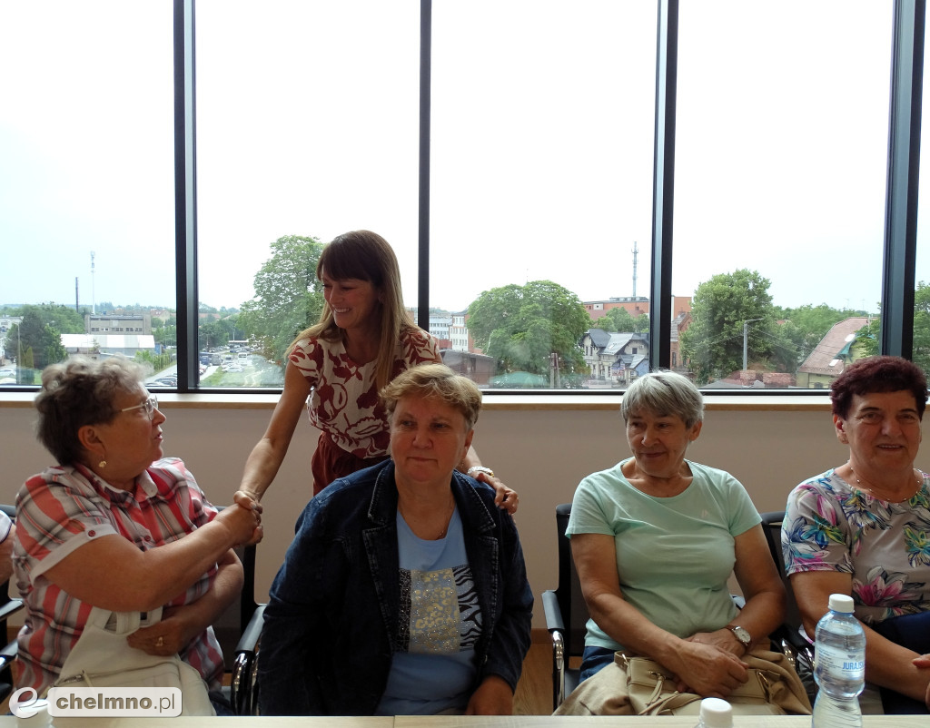 Włączamy osoby 60+ do aktywnego życia społecznego