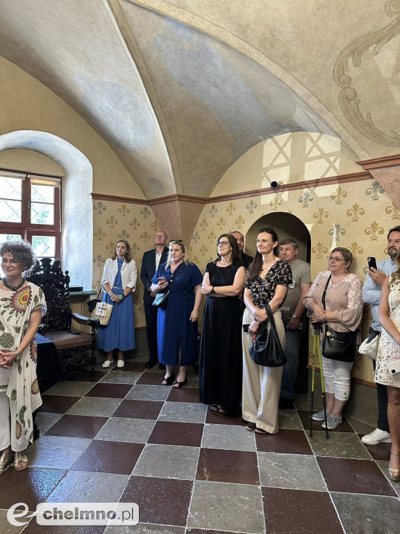 Burmistrz nagrodził najlepszych uczniów szkół podstawowych