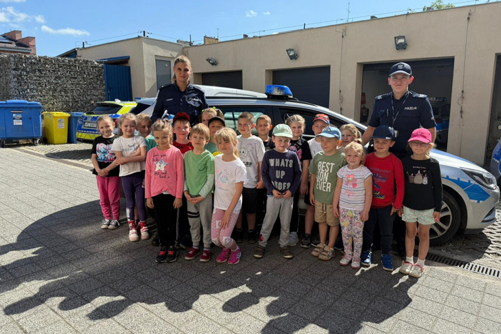 Przedwakacyjne spotkania chełmińskich policjantów z młodzieżą