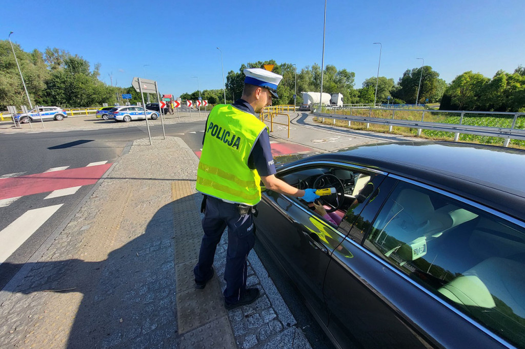 Chełmińscy policjanci sprawdzili trzeźwość ponad 2,5 tysiąca kierujących