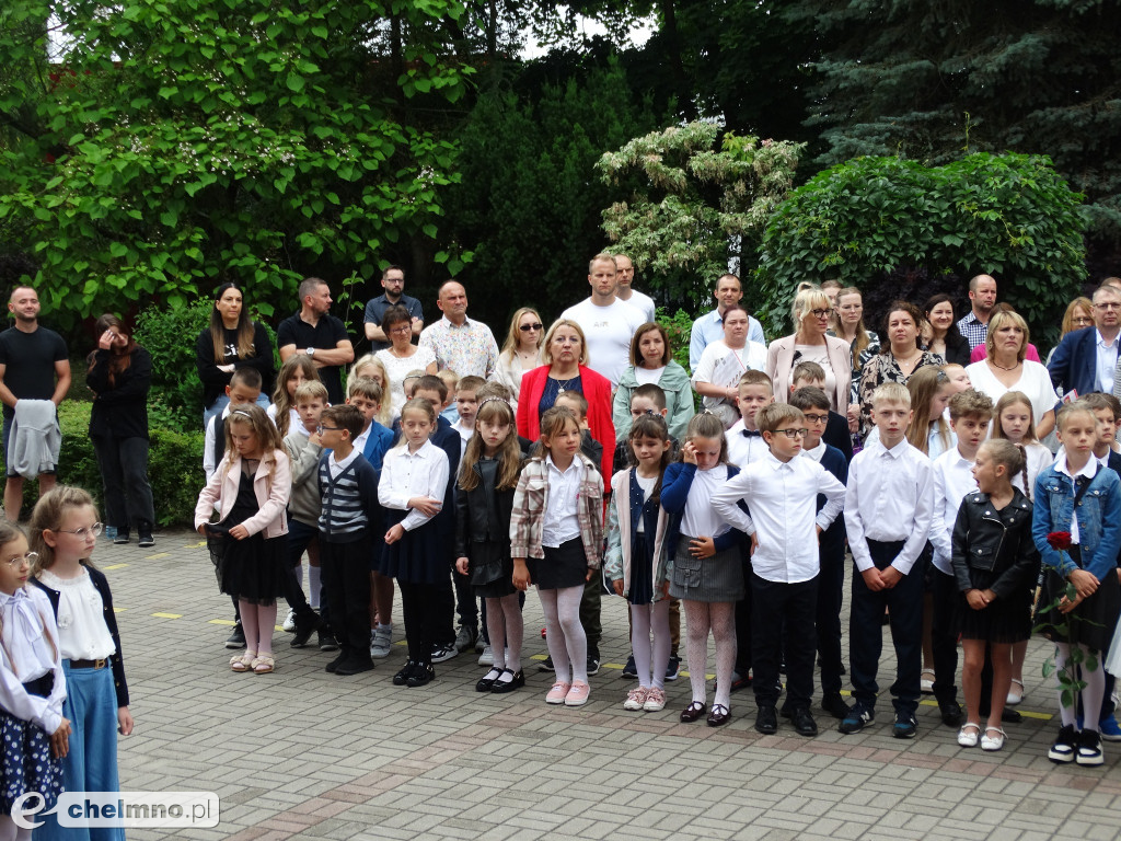 Fotorelacja z ostatniego dnia szkoły w \