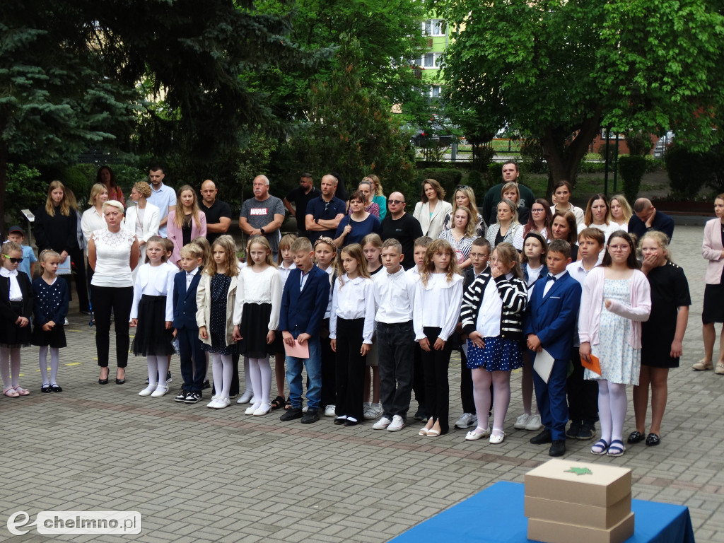 Fotorelacja z ostatniego dnia szkoły w \