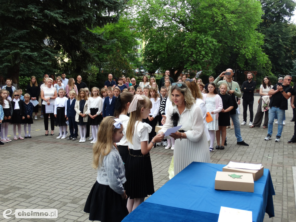 Fotorelacja z ostatniego dnia szkoły w \