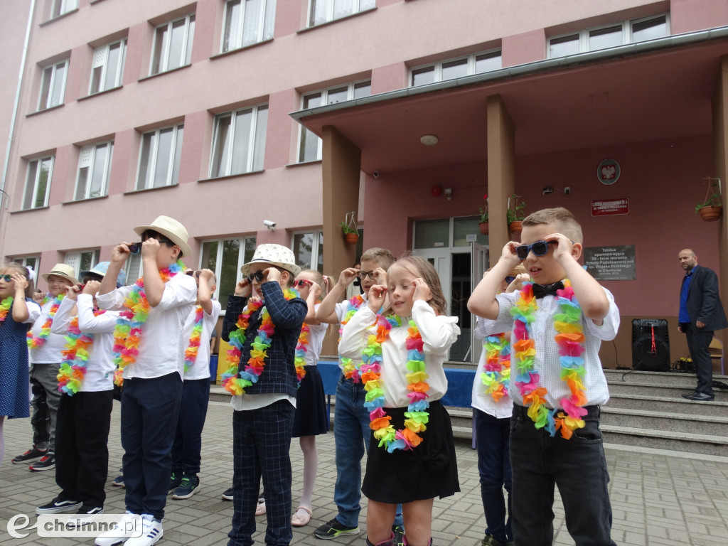 Fotorelacja z ostatniego dnia szkoły w \